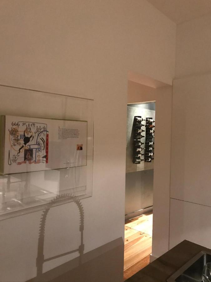 פונשל City Center Boutique Apartment מראה חיצוני תמונה