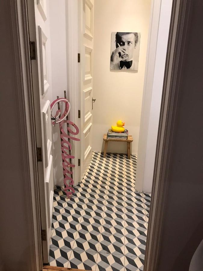 פונשל City Center Boutique Apartment מראה חיצוני תמונה